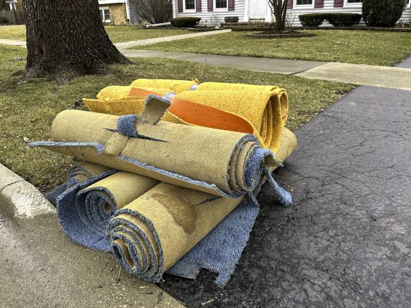 Carpet Haul Away Service in Monroe Township