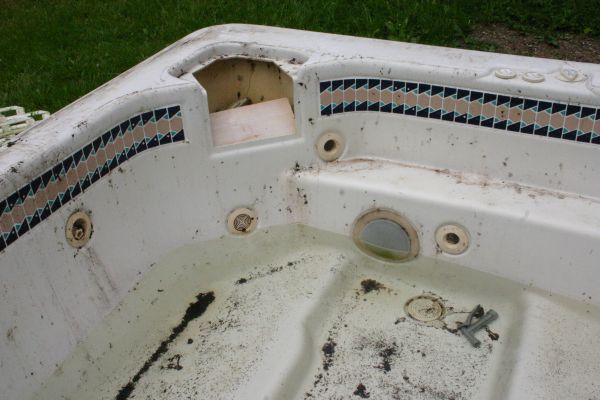 Spa Removal Service in Monroe Township