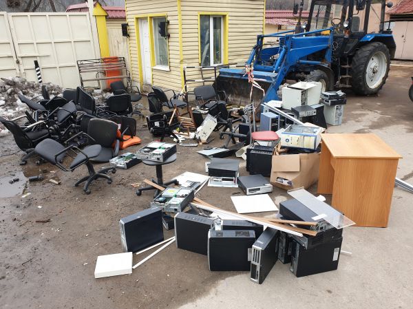 Office Junk Removal in Monroe Township