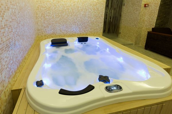 Spa Disposal in Monroe Township